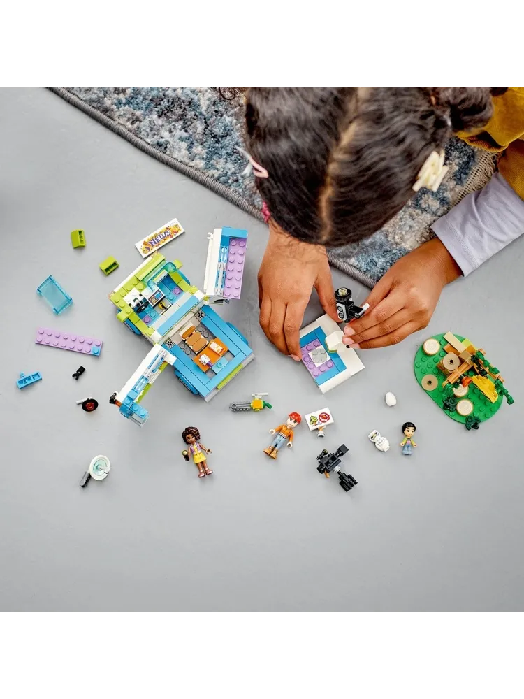 Конструктор LEGO Фургон редакции новостей, деталей 446 шт - фото 5