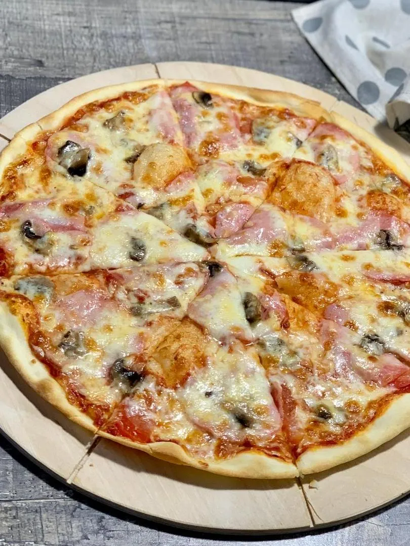 Пицца Адриано от Feta