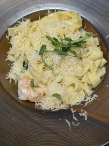 Паста Креветки и шпинат 350 г от Cafe People