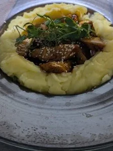Курица унаги с пюре 350 г от Cafe People