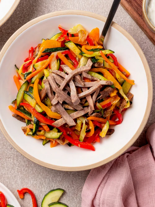Салат с языком и овощами 250 гр. от UGLI
